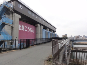 おなじみ毛馬こうもん！